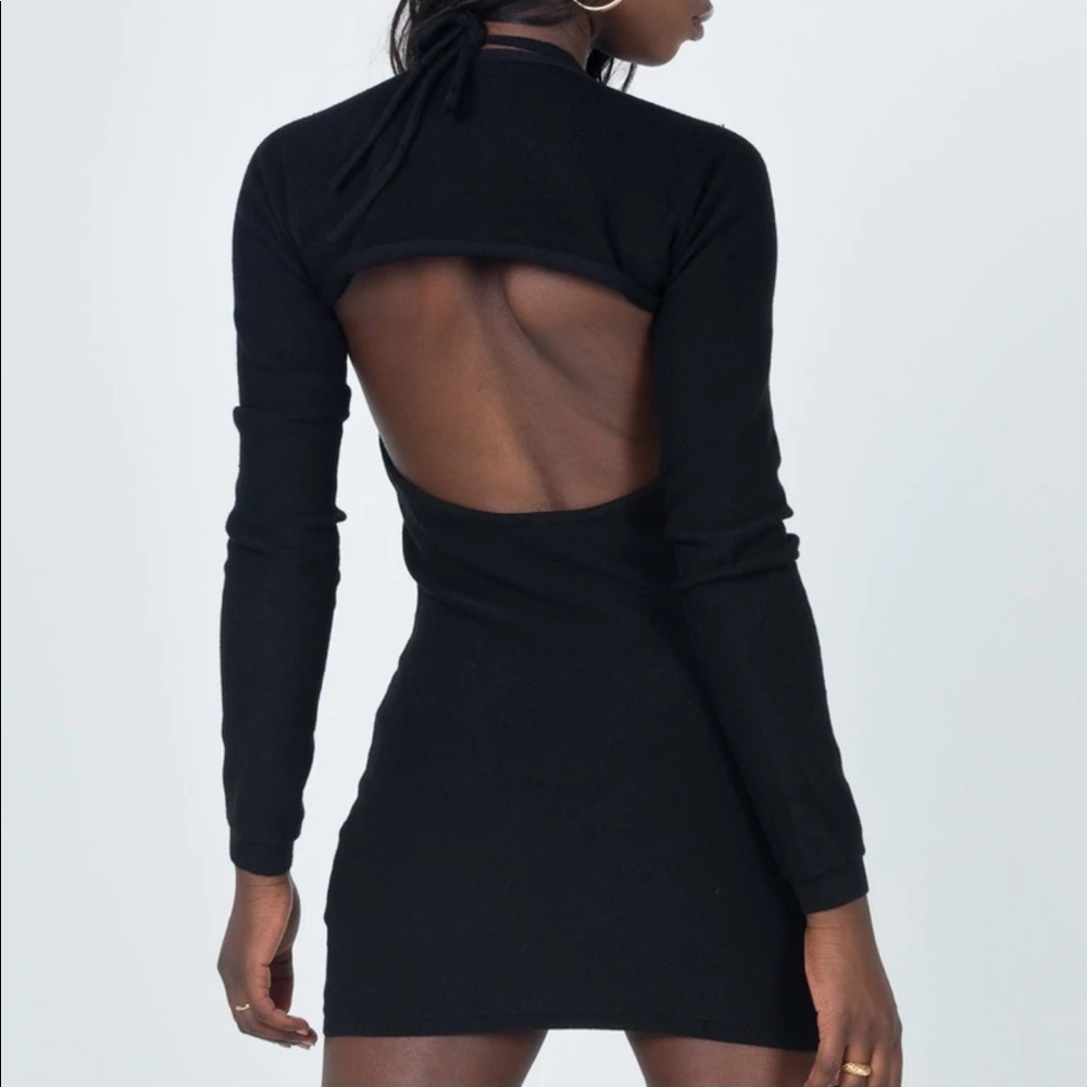 Heavenly sent mini dress (without sleeves)π - Picture 4 of 4